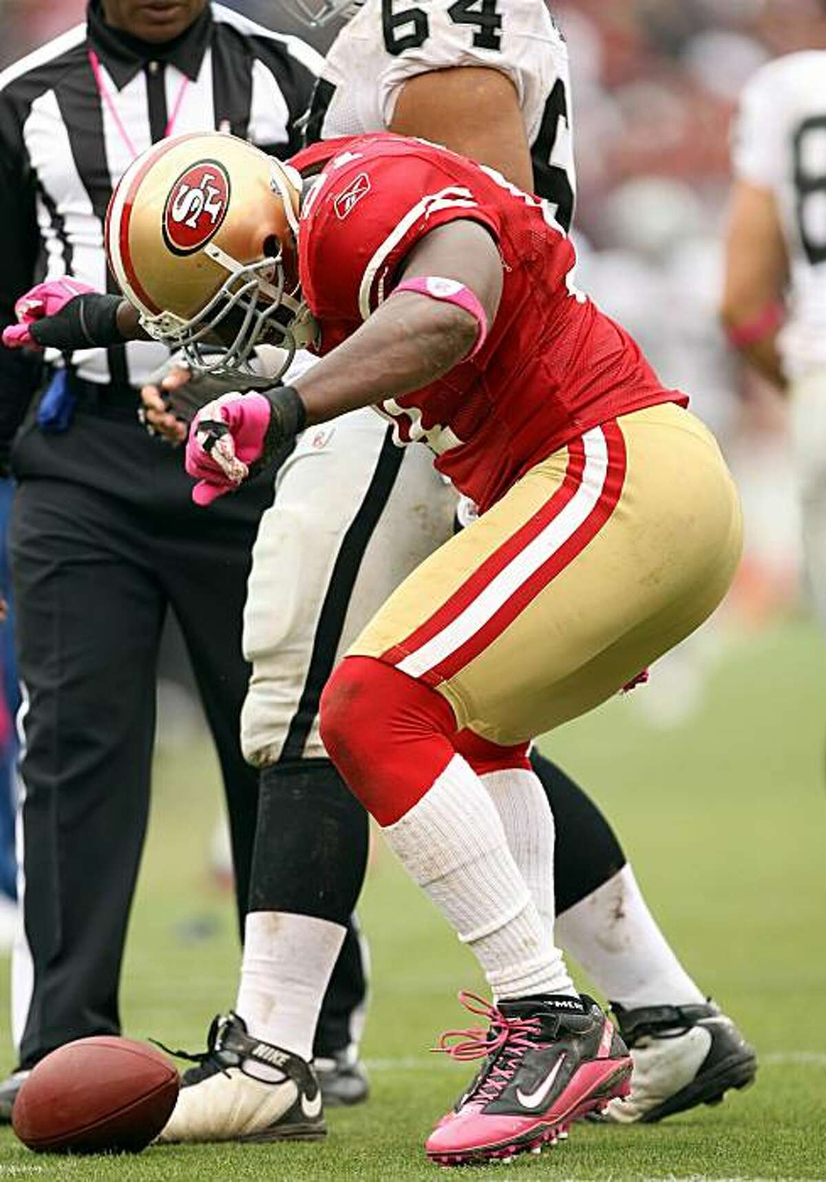 49ers' Takeo Spikes wants more crunch-time snaps