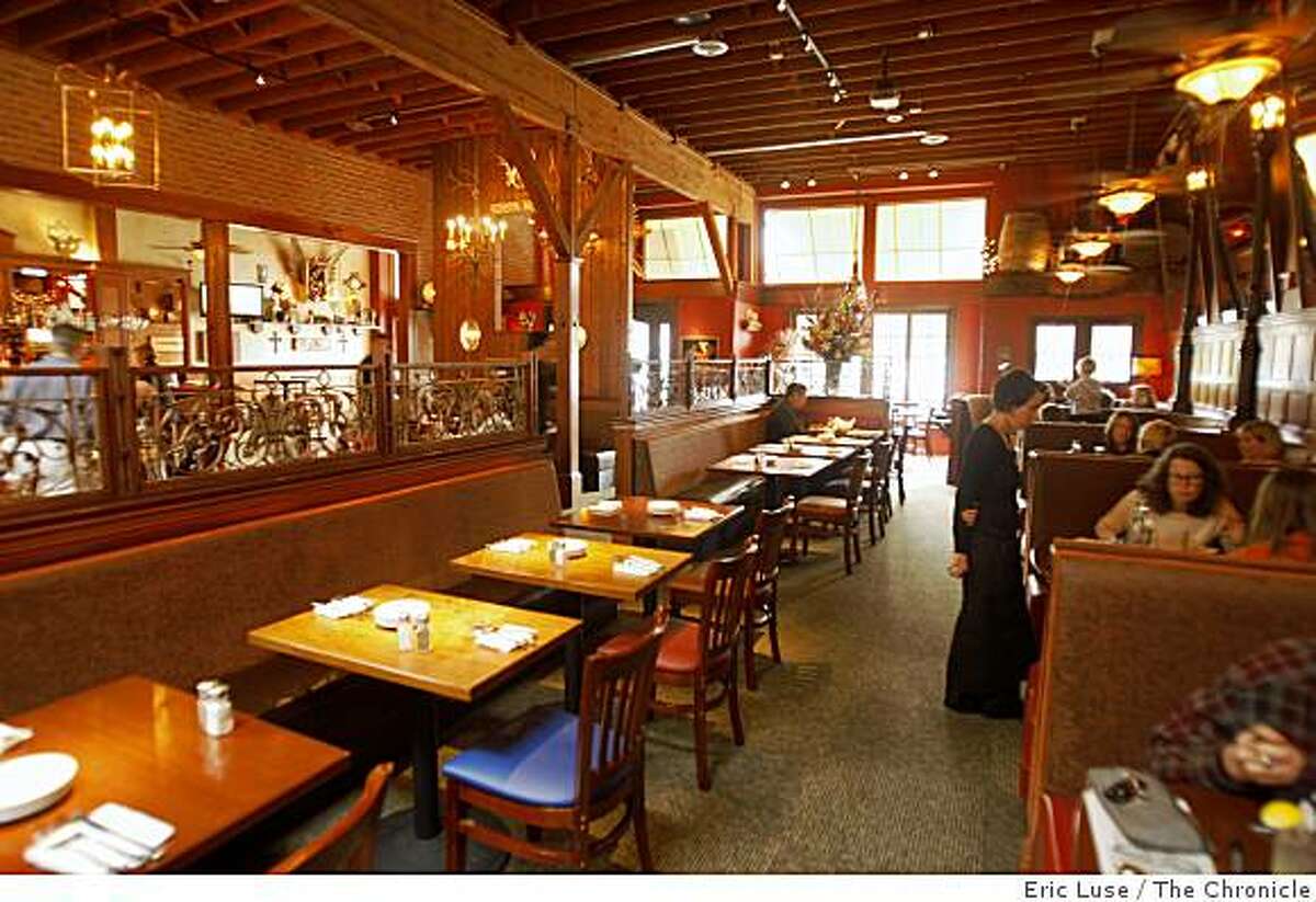 Opening Marinitas in San Anselmo