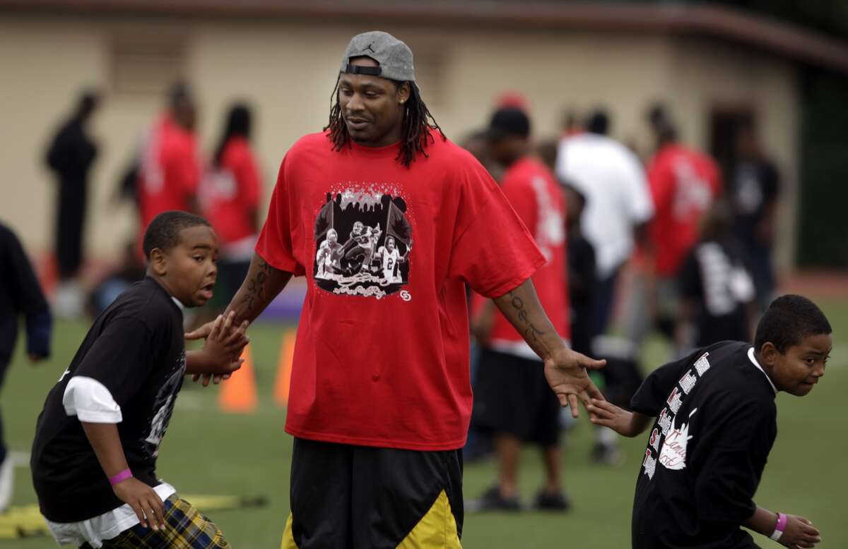 Marshawn Lynch, the Buffalo Bills star running back who played with Oakland Tech and UC Berkeley, was at Oakland Tech for a kids football camp on Saturday, July 12, 2008 in Oakland, Calif. Photo by Kurt Rogers / The Chronicle.