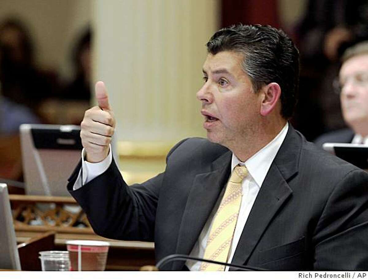 State Sen. Abel Maldonado, R-Santa Maria, gives a thumbs up to cast the deciding vote for passage of the state budget plan at the Capitol in Sacramento, Calif., Thursday, Feb. 19, 2009. Maldonado provided the final vote needed to pass the spending plan that is aimed at reducing a $42 billion budget deficit. (AP Photo/Rich Pedroncelli)