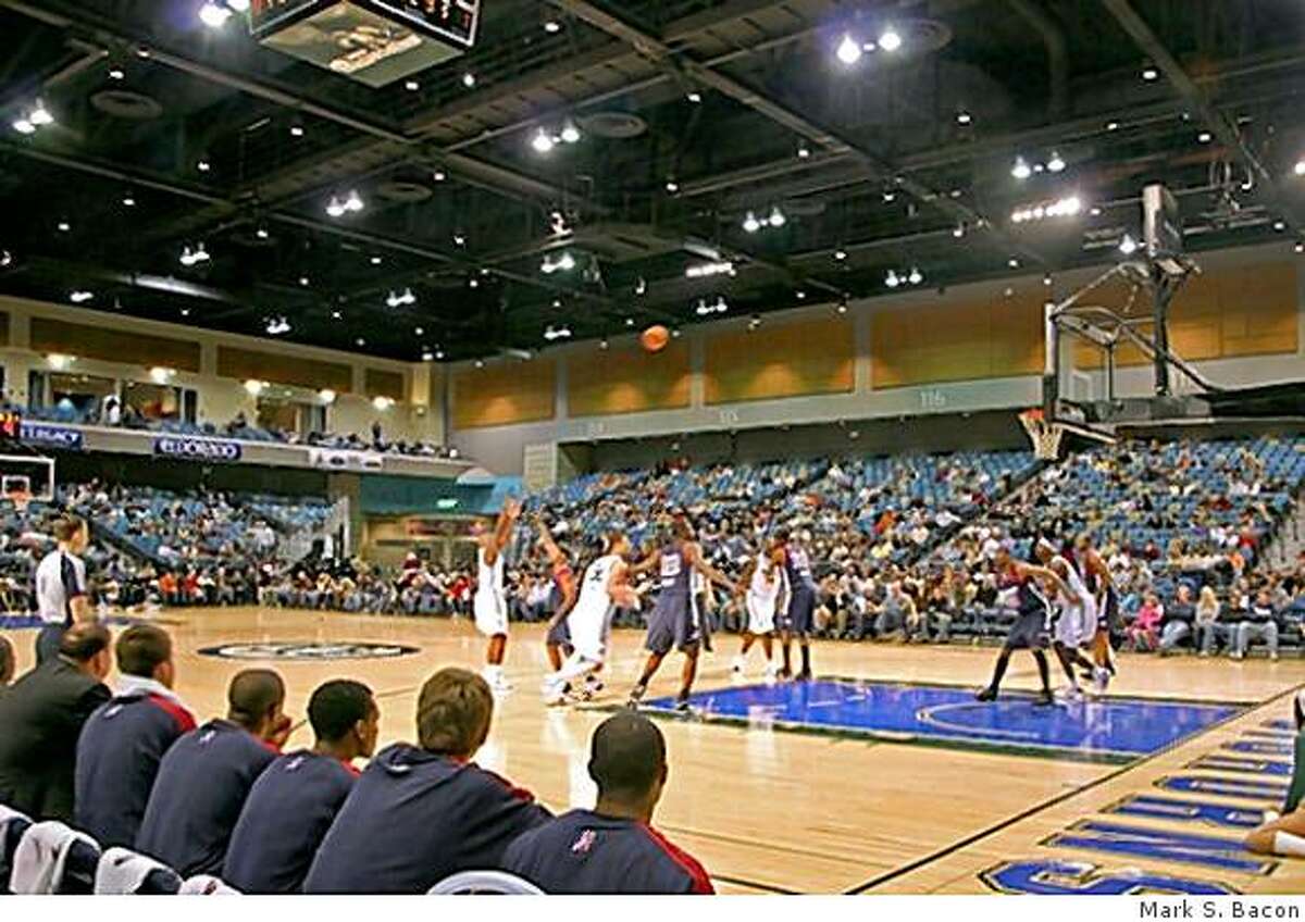 Reno's Bighorns basketball a family favorite