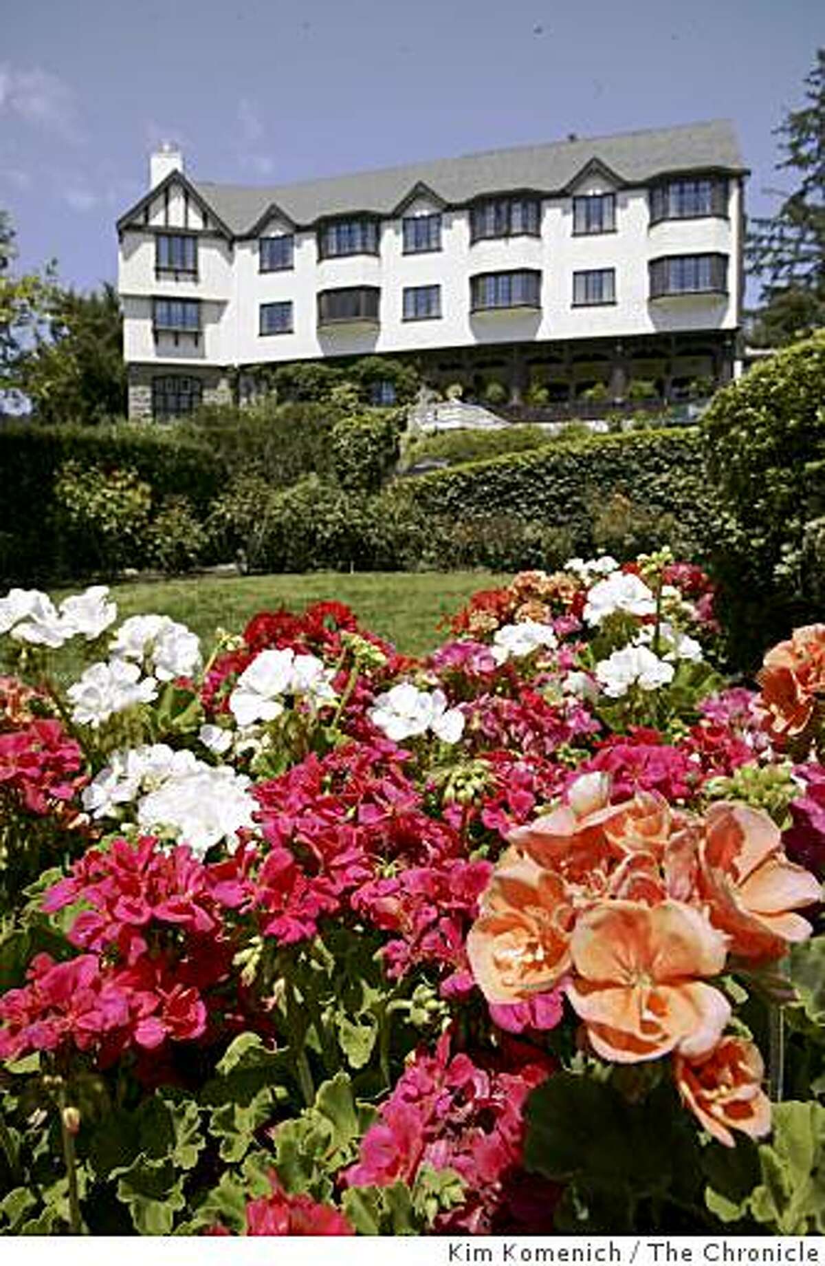 Benbow a destination hotel in the redwoods