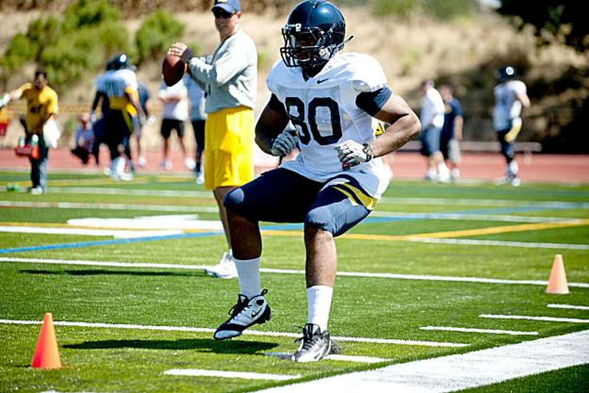 Tight end Anthony Miller quick-steps through cones during the Cal Bears practice at Monte Vista High School in Danville, Calif., Sunday, August 15, 2010.