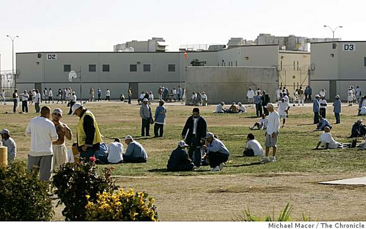 overcrowdedprisons_216_mac.jpg Prisoners take time in the exercise yard, inside Building- D area. Pleasant Valley State Prison in Coalinga, Ca., one the most overcrowed prisons in the State of California. the prison population reaching close to 225% of the capacity it was designed for some 10 years ago. Event in, Coalinga, Ca, on 12/5/06. Photo by: Michael Macor/ San Francisco Chronicle