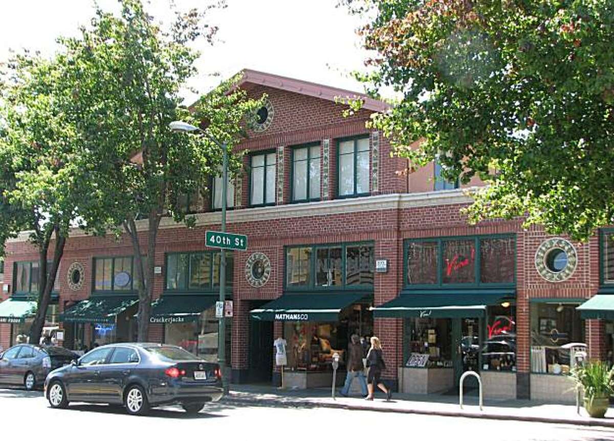 The retail block at 4001-4029 Piedmont Ave. in Oakland is by Julia Morgan -- a wonderful bit of modesty from a master