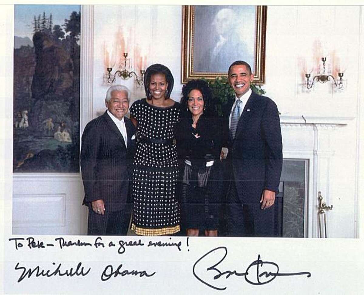 Pete Escovedo (from left) with Michele Obama, his daughter Sheila E. and President Obama