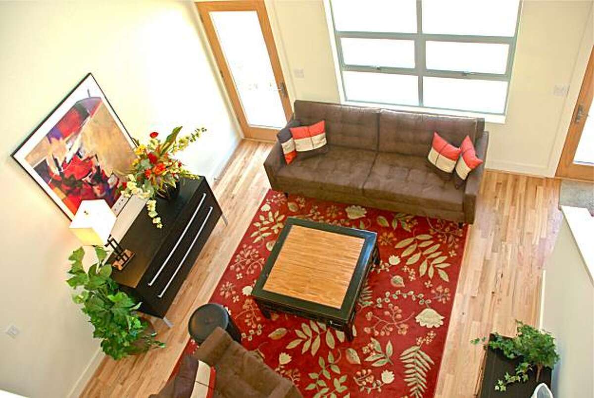 Brandnew condo in Berkeley