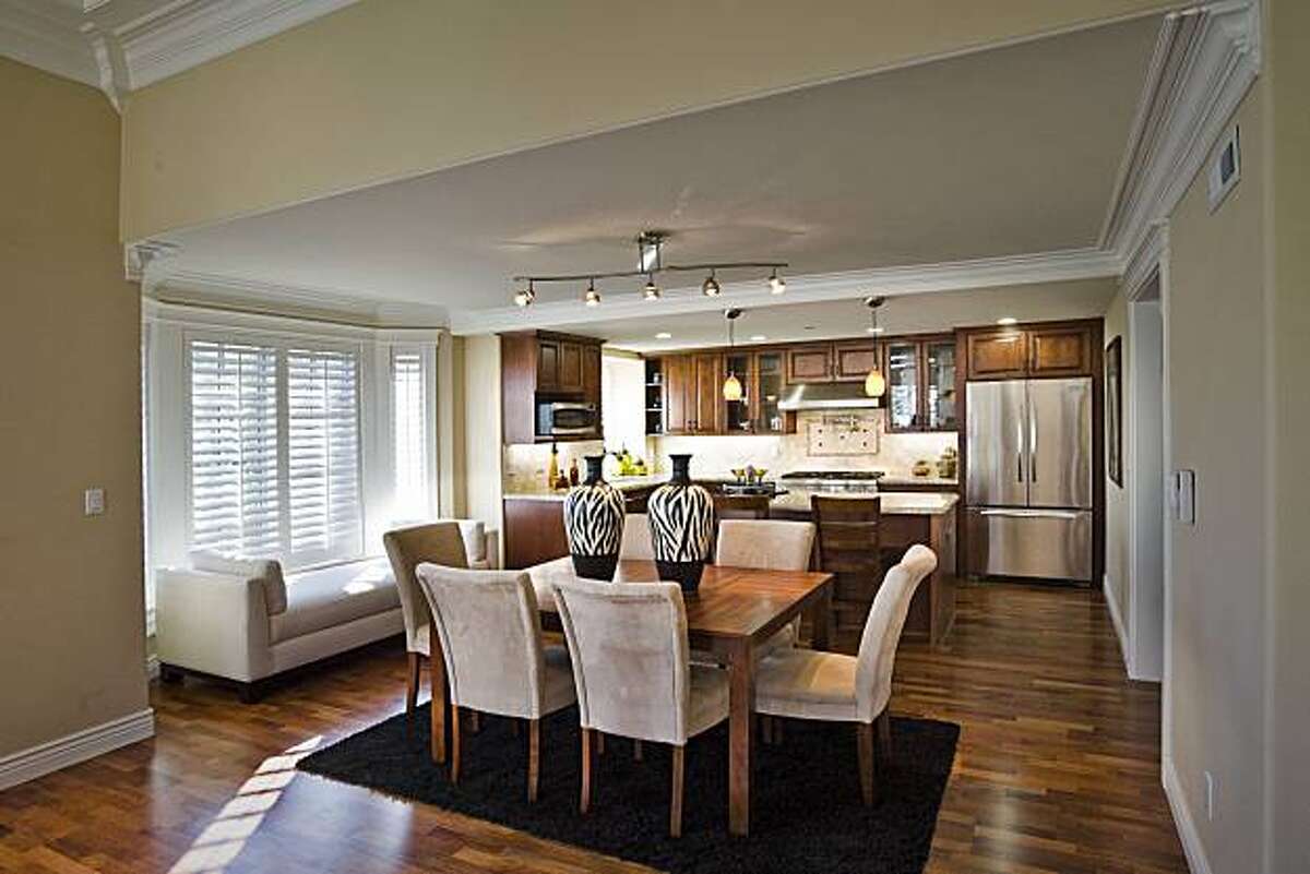 Penthouse condo in Burlingame