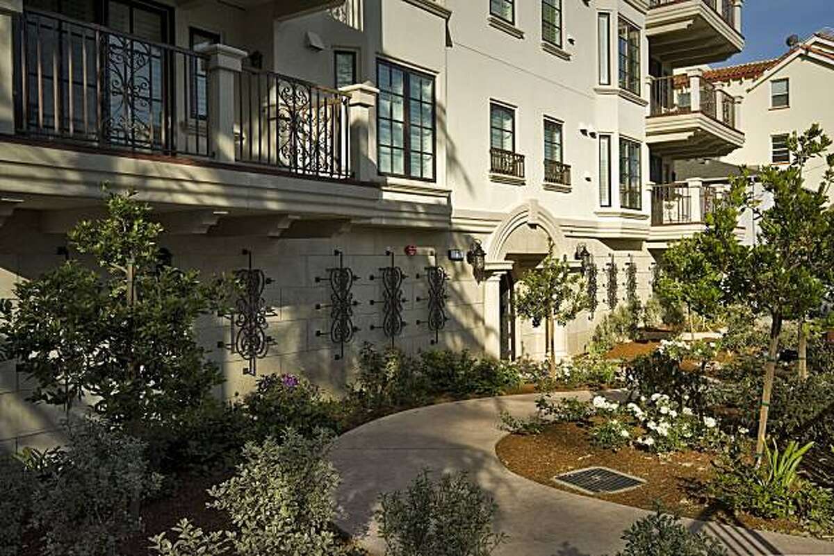 Penthouse condo in Burlingame