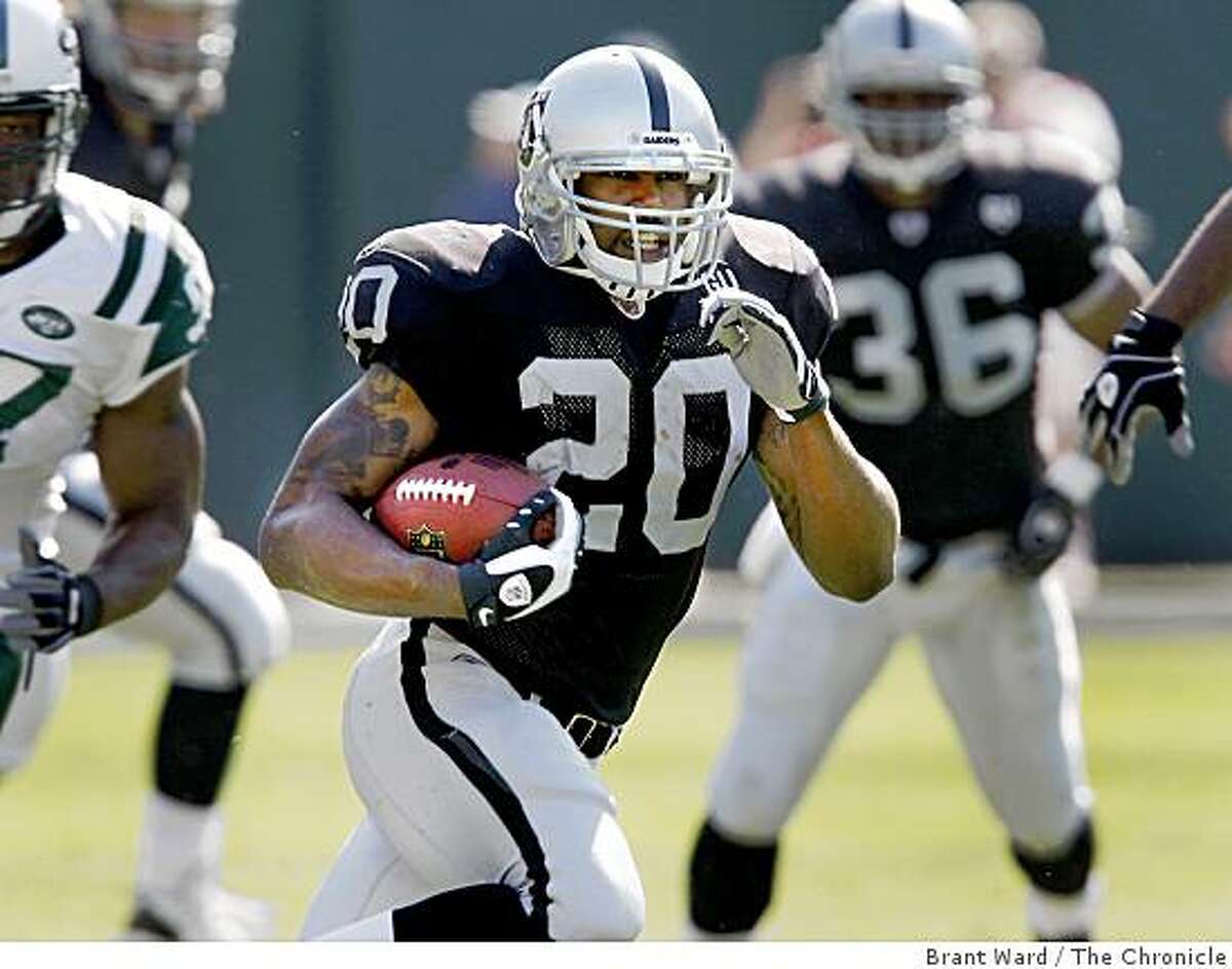 McFadden's other toe hurts for Raiders