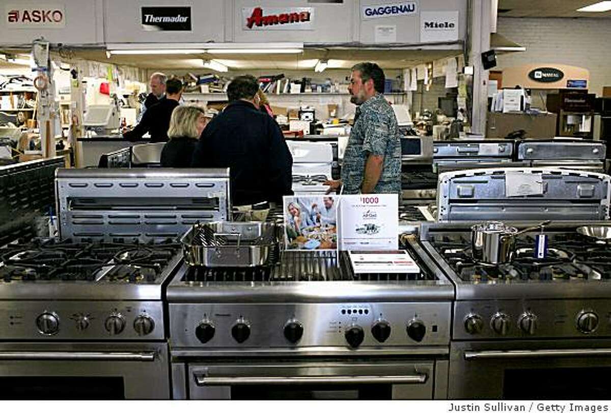 Economic barometer points to recession