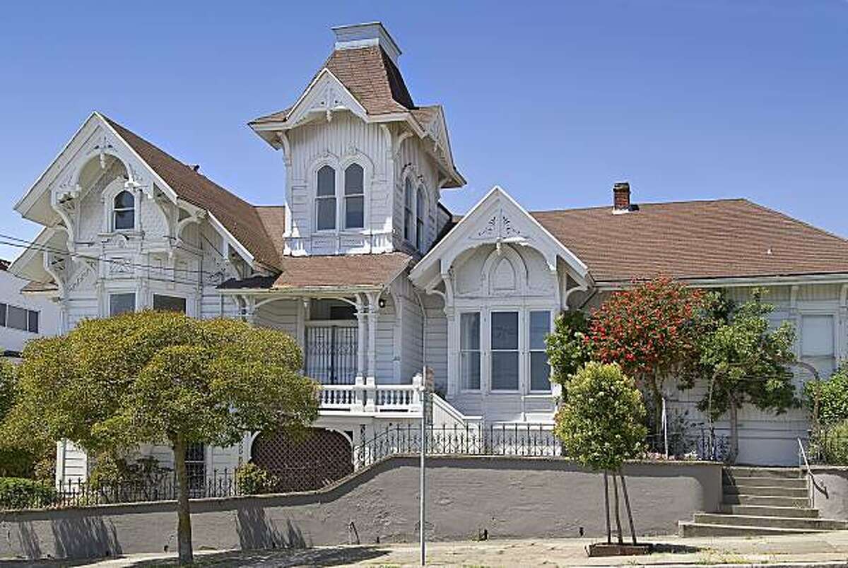 San Francisco landmark home for sale