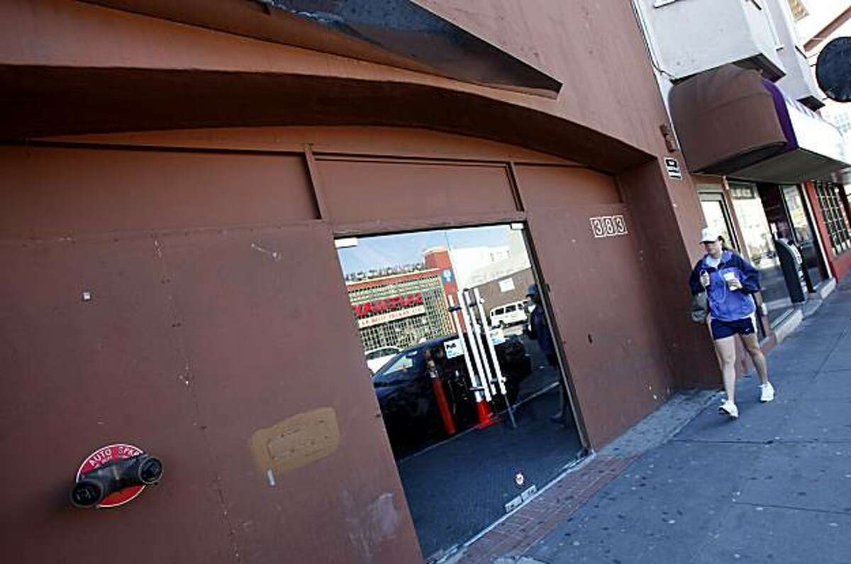 Suede nightclub at 383 Bay Street where the shooting occurred. A shooting early Sunday February 7, 2010 near the Suede nightclub on Bay Street in San Francisco, Calif. left one person dead and four wounded.