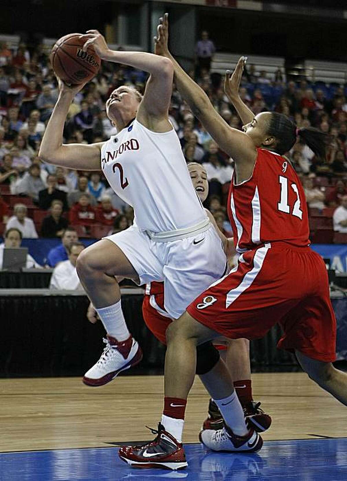 Appel a hit despite misses in Stanford's win