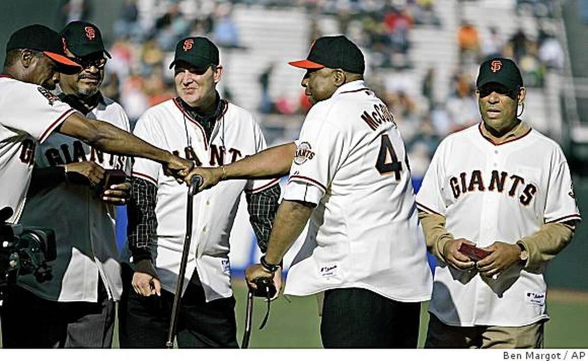 Cepeda gets his statue