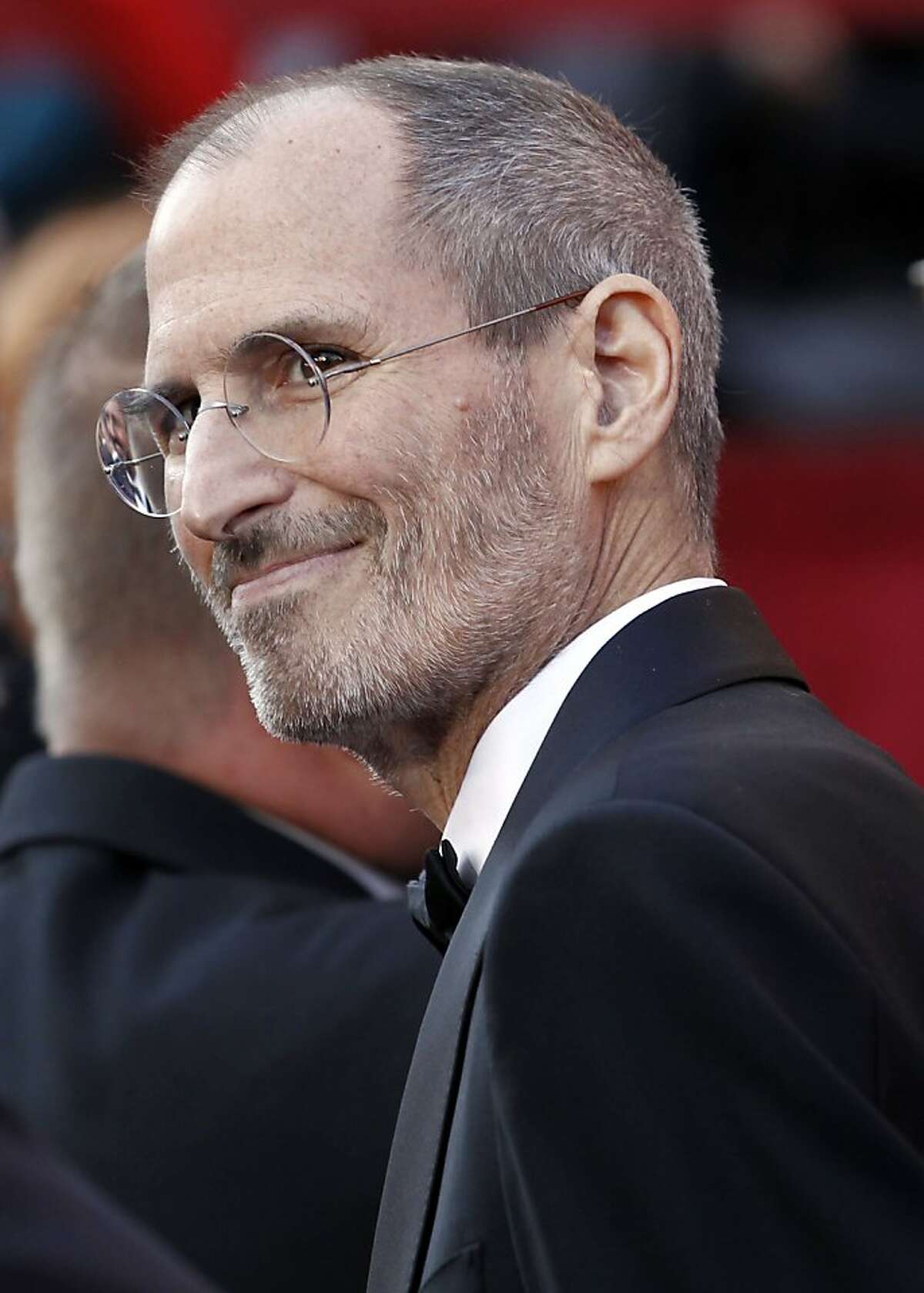 Steve Jobs arrives during the 82nd Academy Awards Sunday, March 7, 2010, in the Hollywood section of Los Angeles.