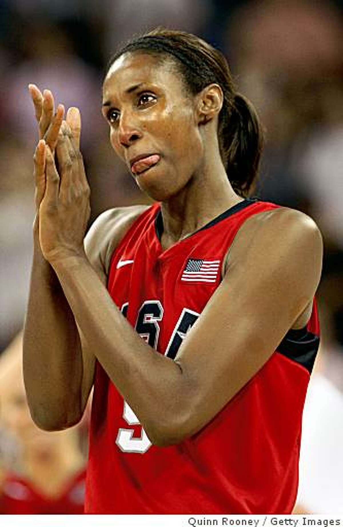 Lisa Leslie's golden glow