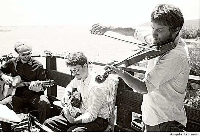 Bandwidth: Tipsy Gypsy Trio