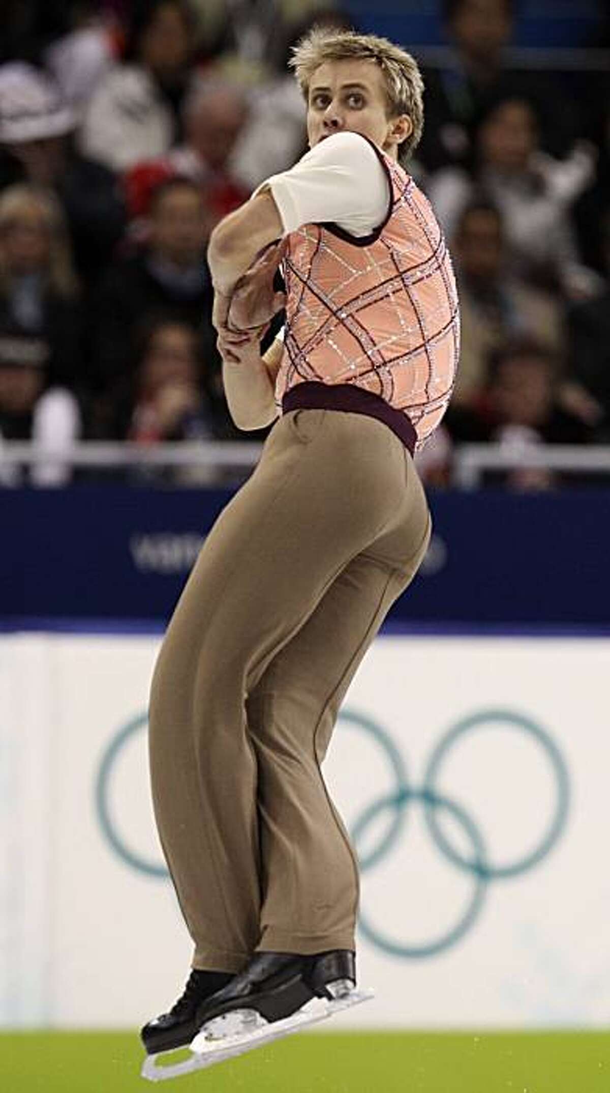 U.S.'s Lysacek captures figure skating gold