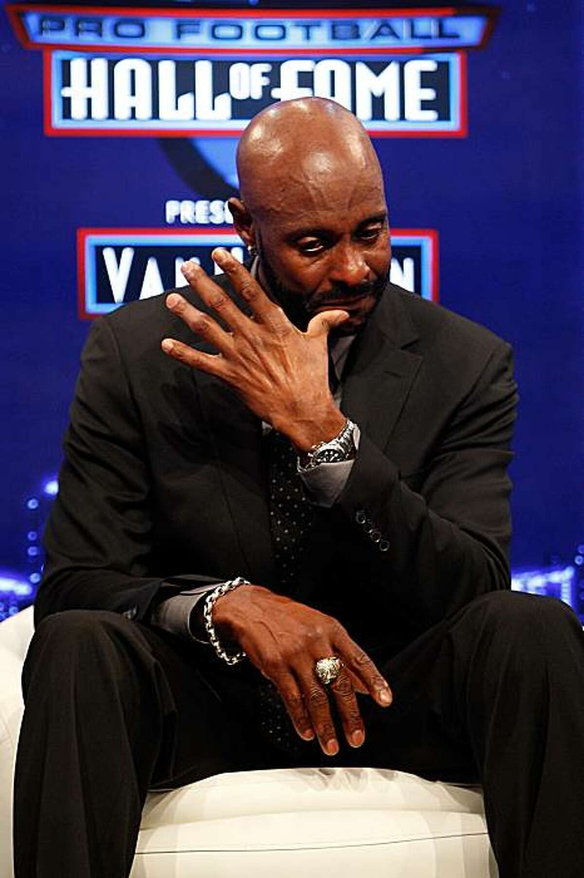 FORT LAUDERDALE, FL - FEBRUARY 06: Jerry Rice is overcome with emotion for a moment after he was announced as one of the newest enshrinees into the Hall of Fameduring the Pro Football Hall of Fame Class of 2010 Press Conference held at the Greater Ft. Lauderdale/Broward County Convention Center as part of media week for Super Bowl XLIV on February 6, 2010 in Fort Lauderdale, Florida.