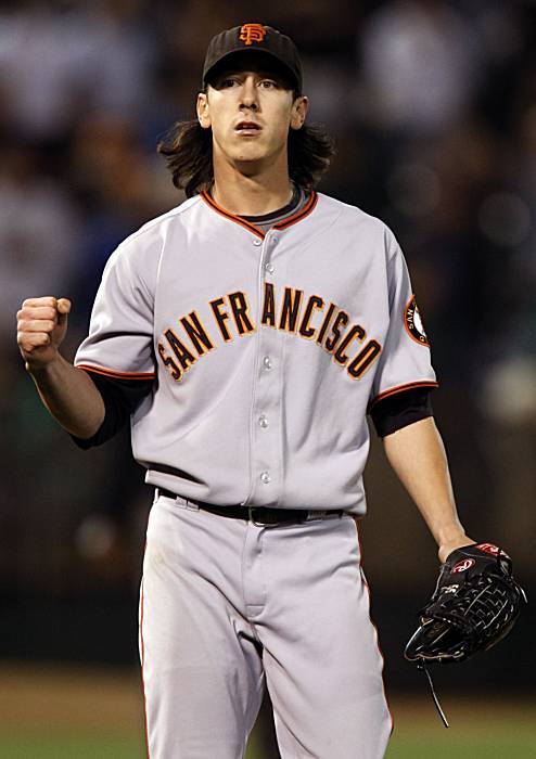 Tim Lincecum, Giants avoid arbitration 