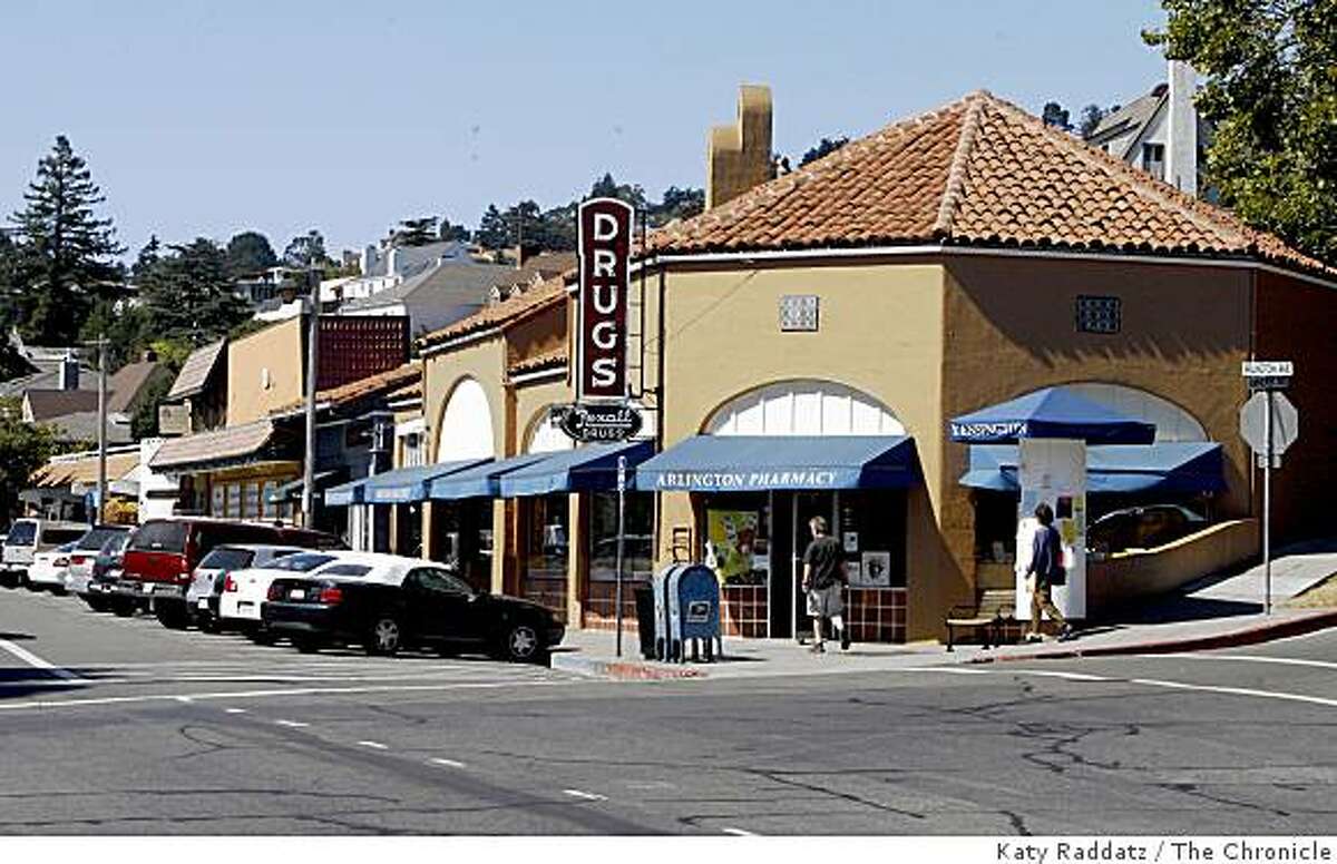 Arlington Avenue, Kensington