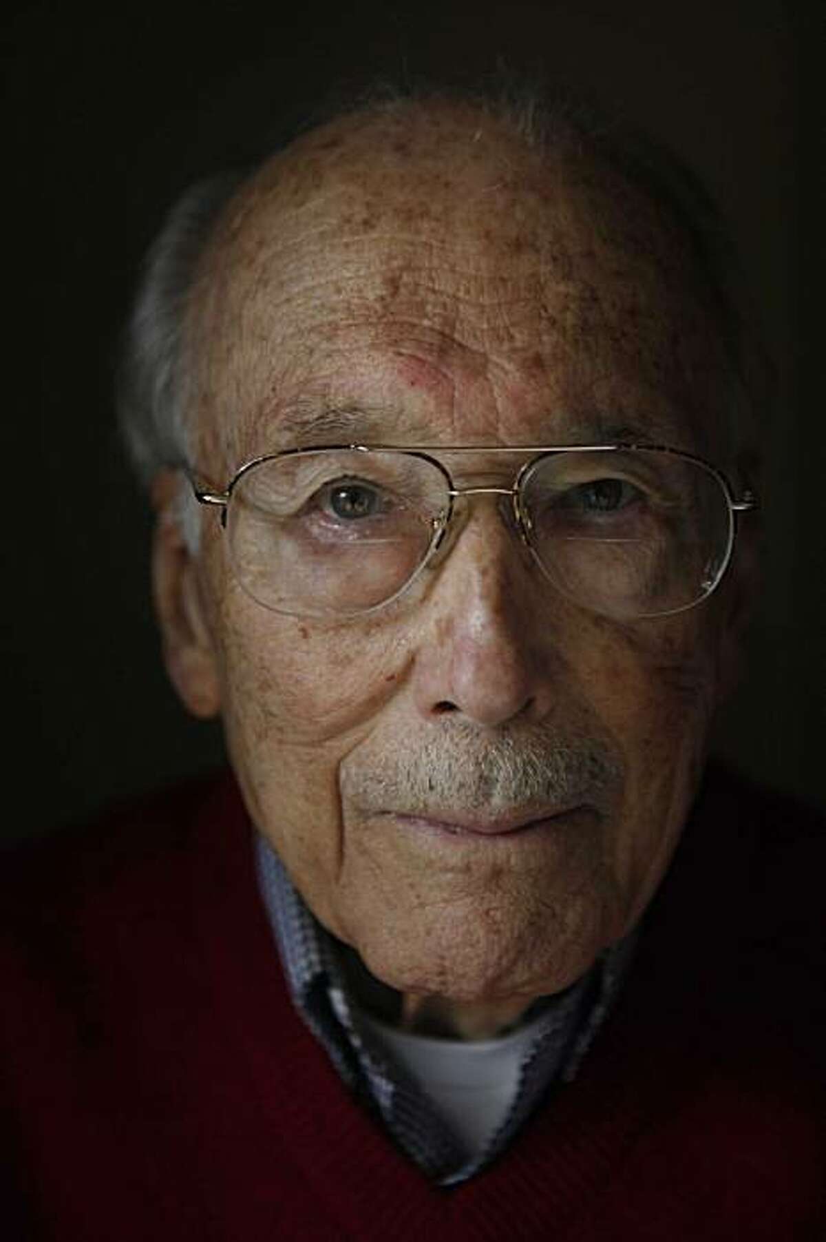 Al Nipkow, one of the few people still alive who interrogated Japanese prisoners of war in World War II at the Contra Costa prison camp in Byron, sits for a portrait in his home on Monday January 18, 2010 in Walnut Creek, Calif.
