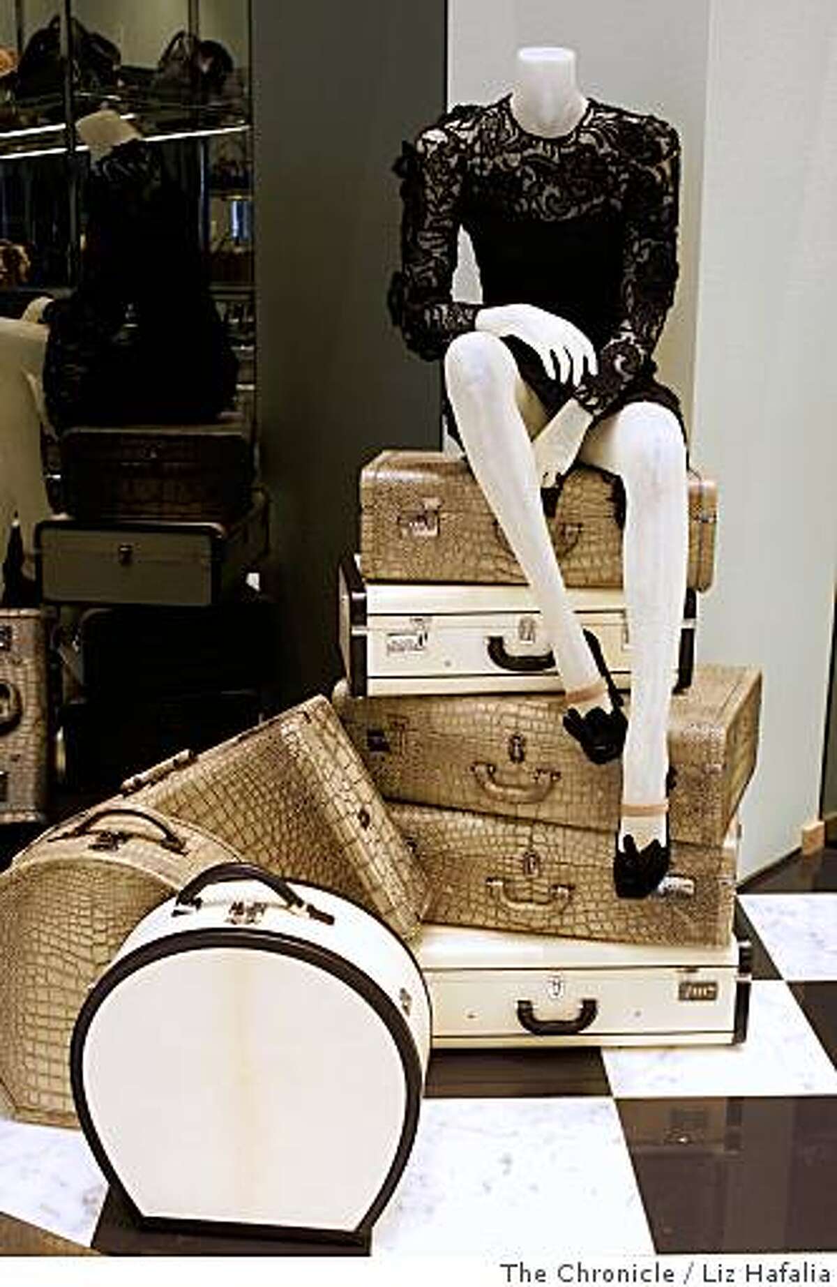 Prada is newest addition to Union Square