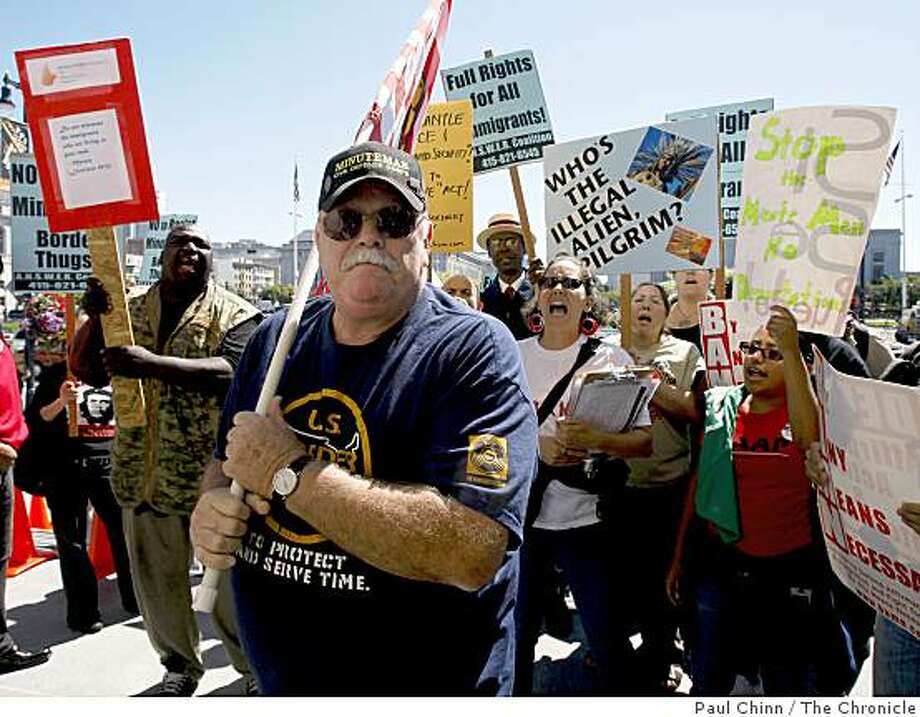 Minutemen protest S.F.'s sanctuary policy - SFGate