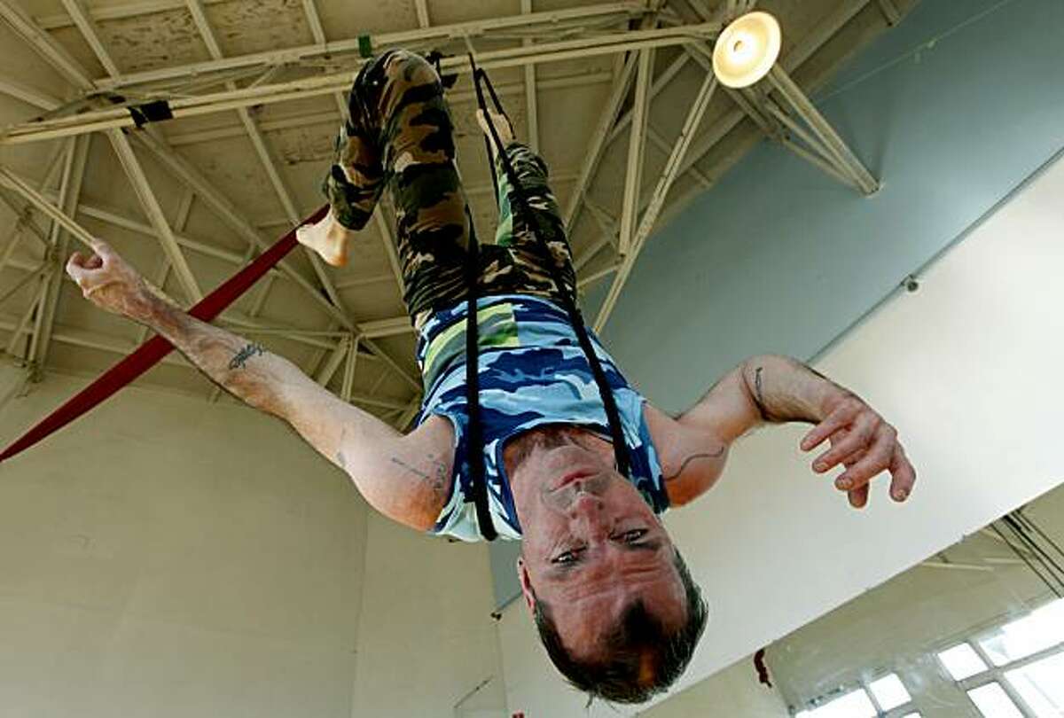 Hennessy marks 20 years of performance, politics