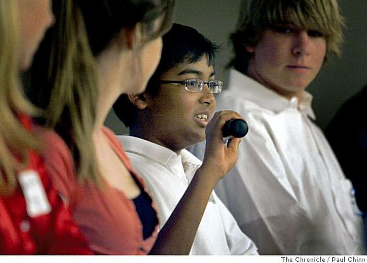 Anshul Samar, 13-year-old CEO of Elementeo, joined a panel of high school technology experts at the "Next Generation Tech: Teens Plugged In" conference and forum hosted by Hewlett Packard in Palo Alto, Calif. on Wednesday, May 23, 2007.PAUL CHINN/The Chronicle
