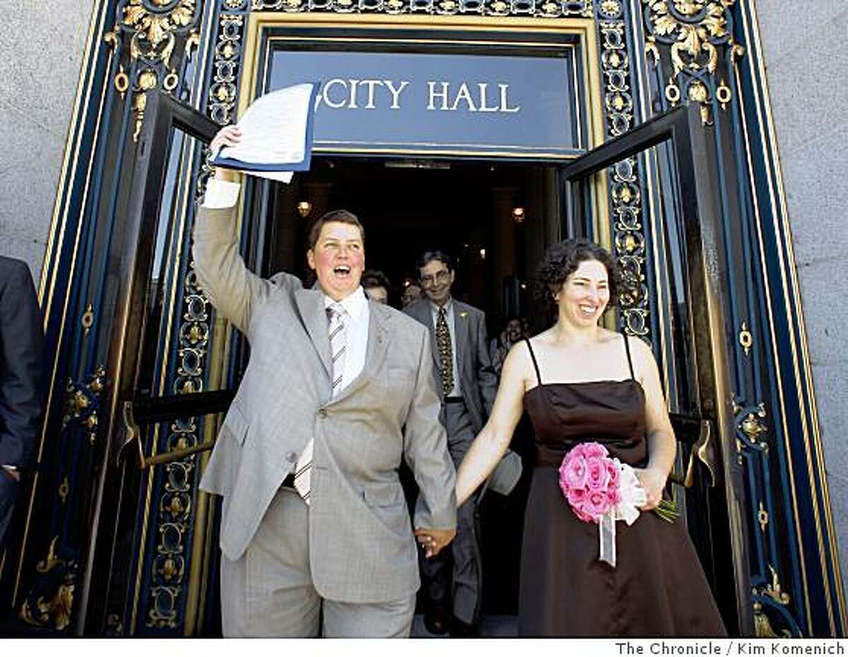 Eager couples flock to county clerks' offices