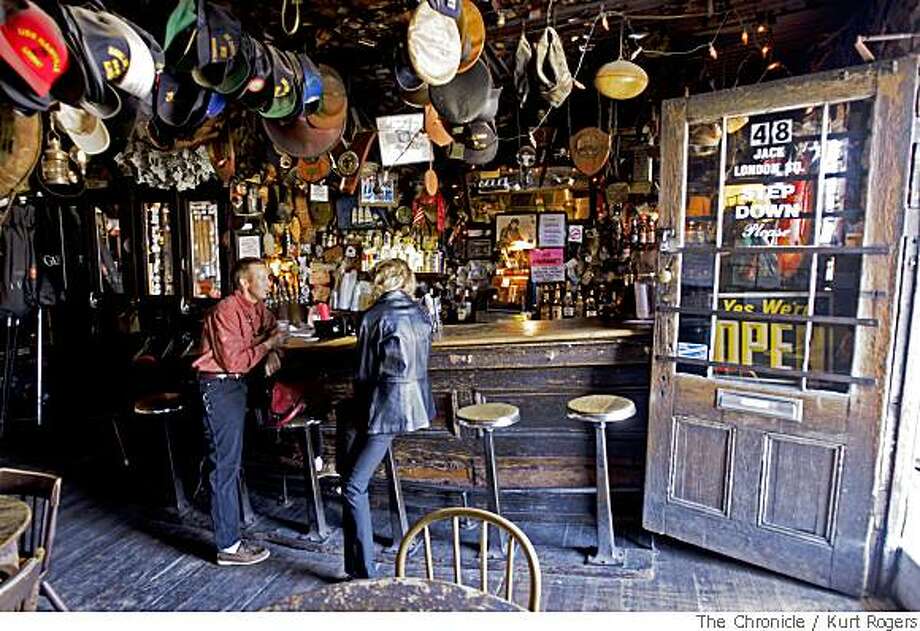Oakland Waterfront Saloon Toasts 125 Years Sfgate