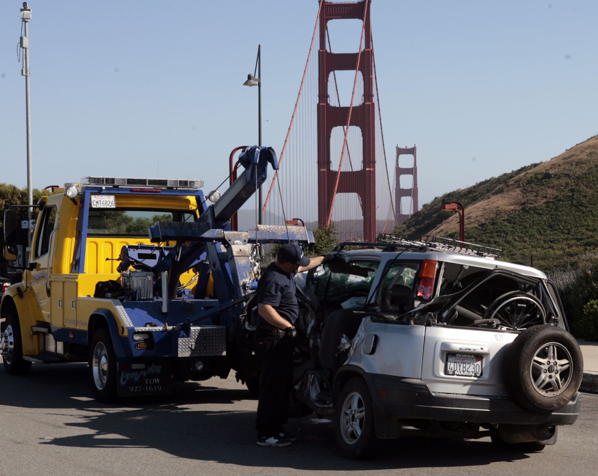 2 Injured In Golden Gate Bridge Head on Crash