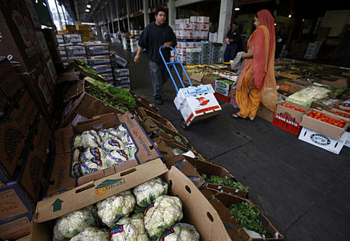 Oakland produce mart needs new home