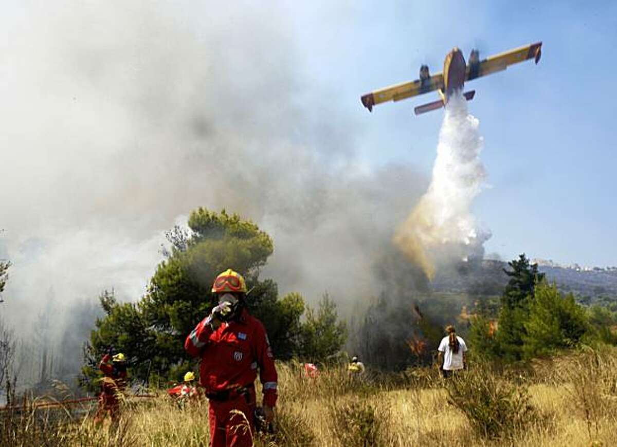 Fire crews gain upper hand over Greek blaze