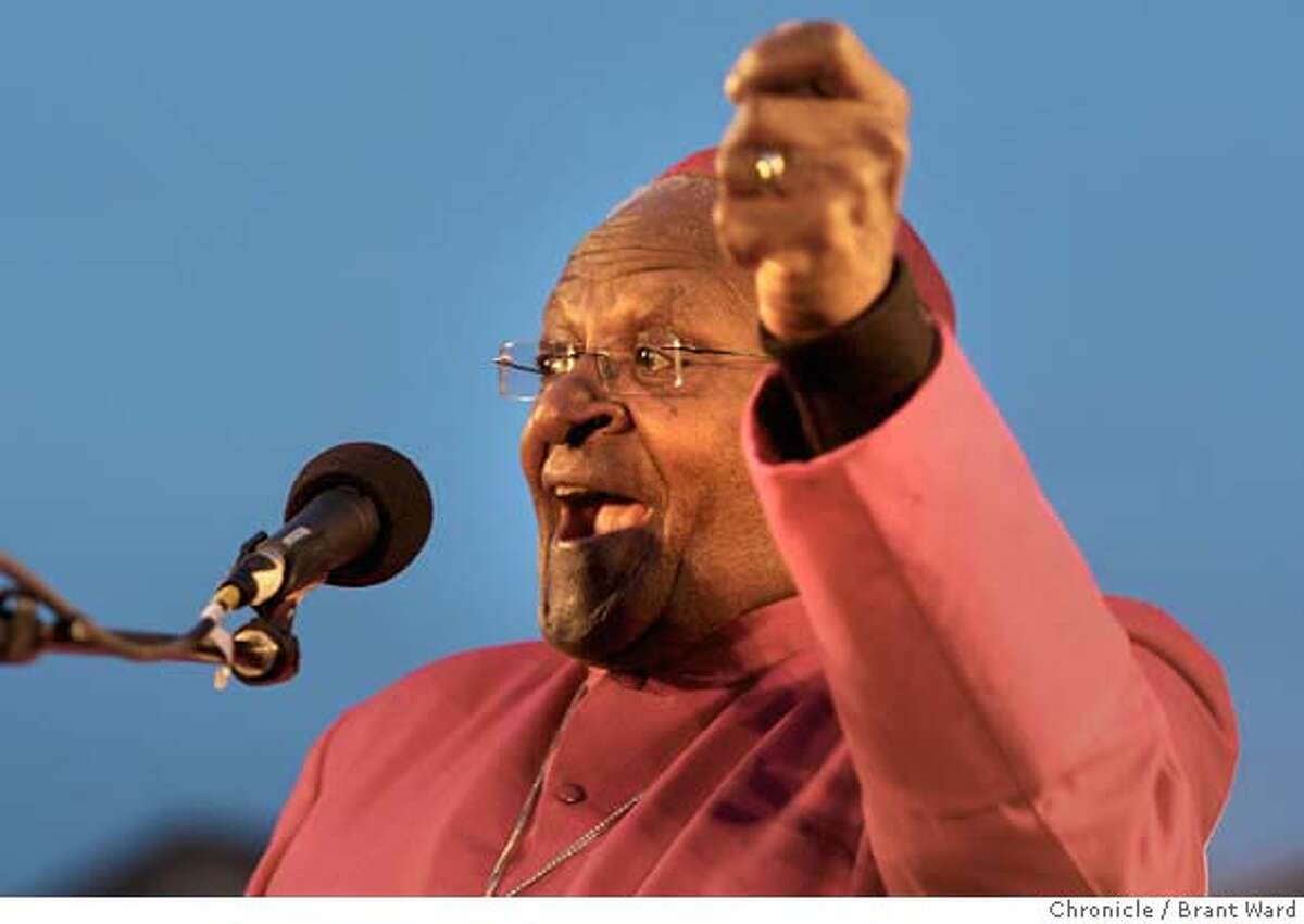 The Archbishop Desmond Tutu urged the worlds leaders to boycott the opening ceremonies in China. Hundreds of supporters including actor Richard Gere and Archbishop Desmond Tutu took part in a candle light vigil near United Nations Plaza in San Francisco Tuesday, April 8, 2008. Photo by Brant Ward / San Francisco Chronicle