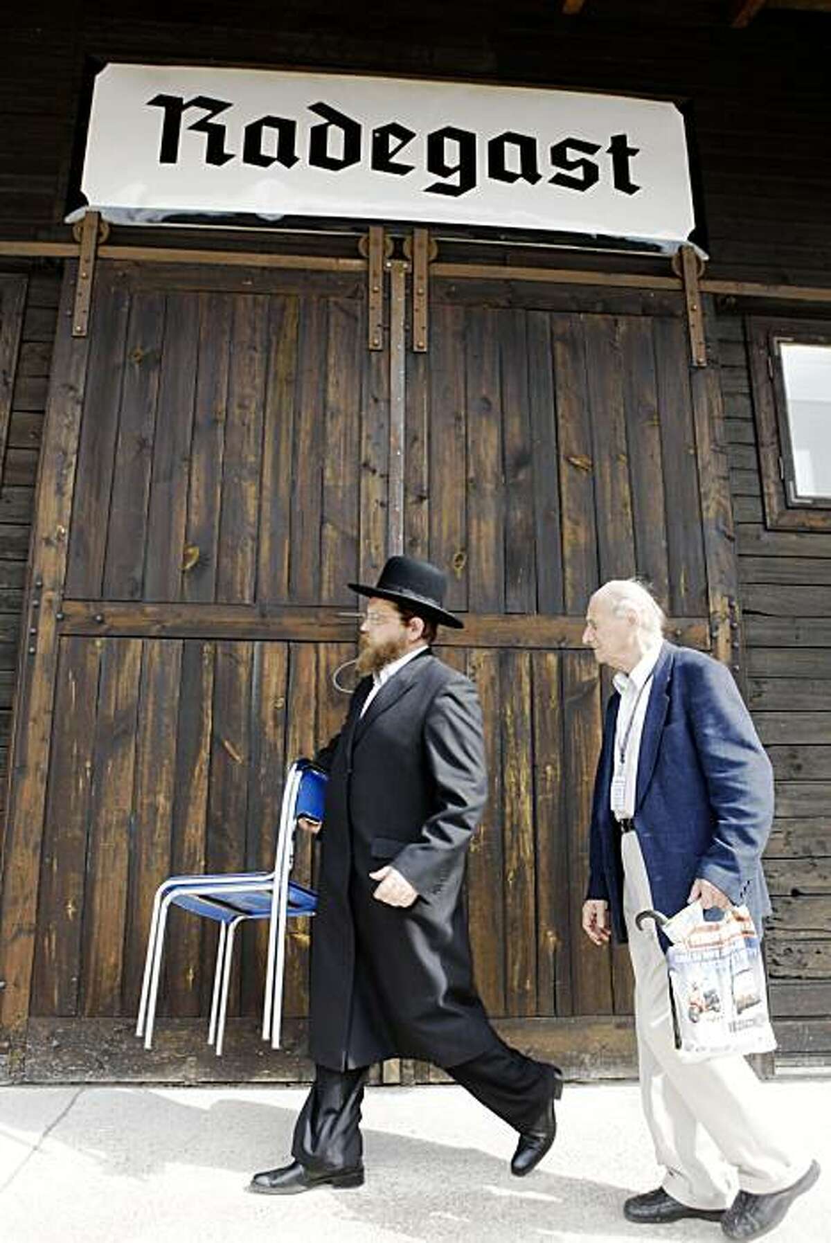 Poland remembers Jews from ghetto who died