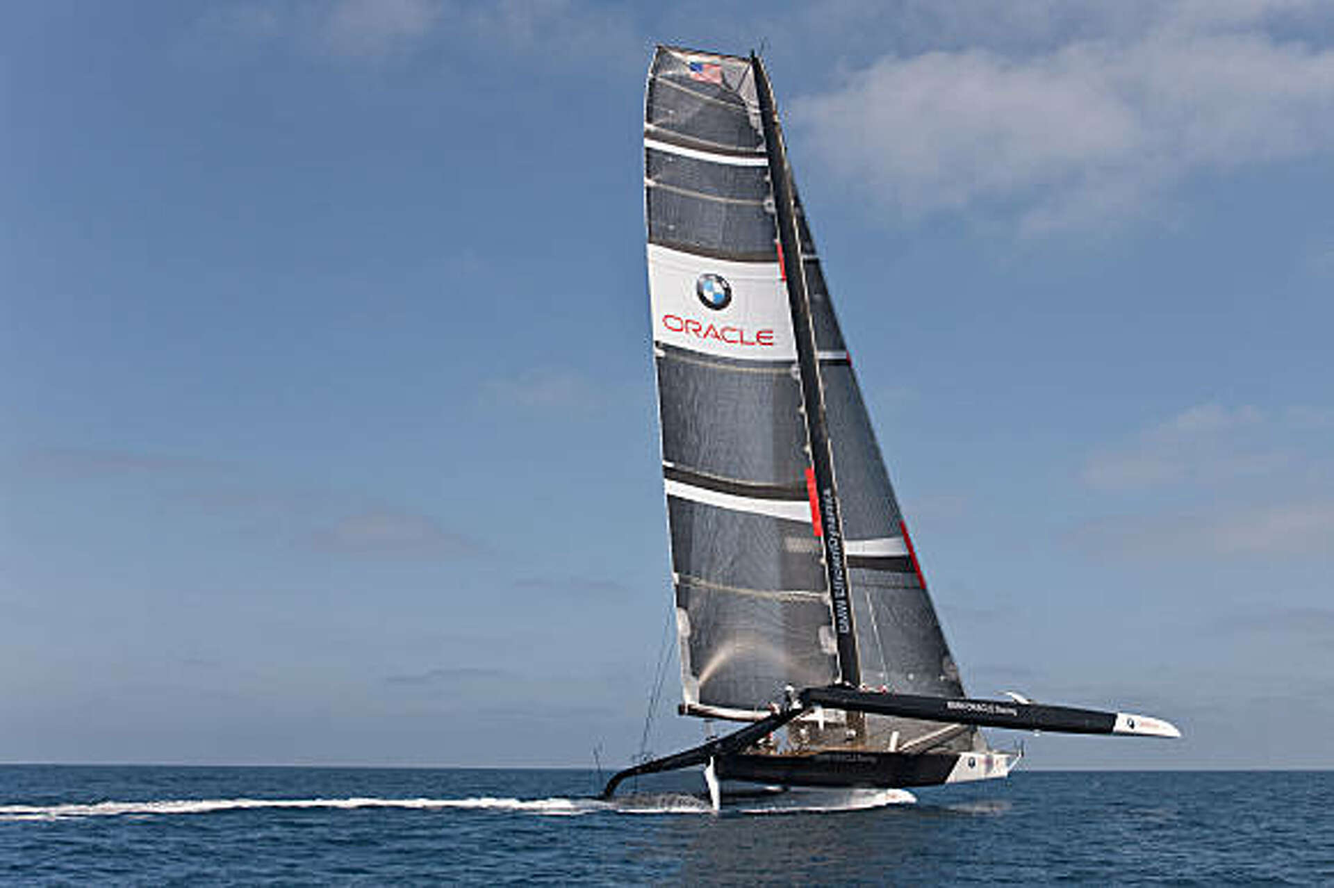 Ellison's 'Dogzilla' gets America's Cup test