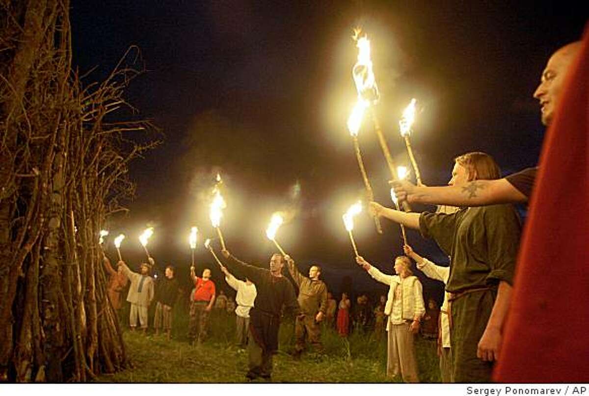 Russias Neo Pagans Hold Summer Solstice Rite