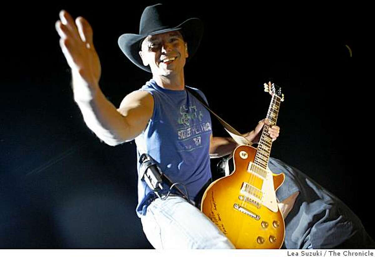 Kenny Chesney performs at AT&T Park in San Francisco, Calif on Sunday June 8, 2008. Photo By Lea Suzuki/ The Chronicle