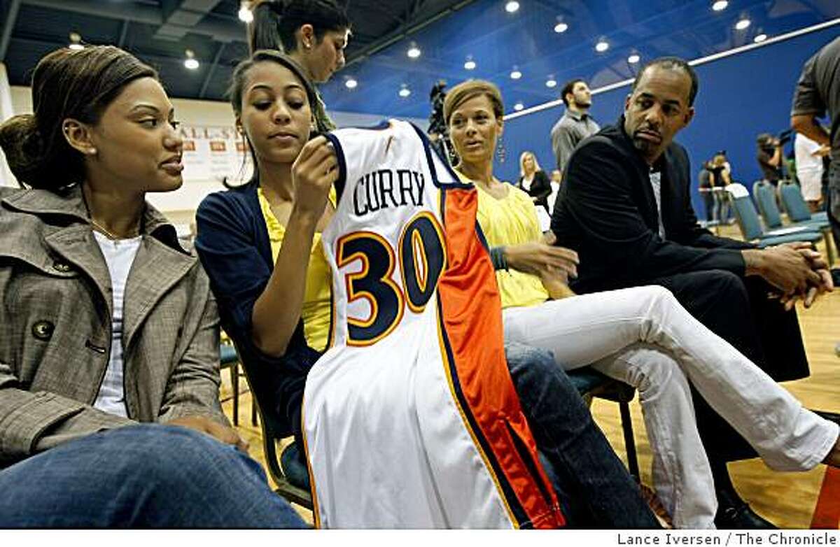 The proposal Ayesha and Stephen were coming back from his sister Sydel's volleyball game when Steph made a pit stop at his parents' Charlotte home. There, in the driveway where Steph and Ayesha had shared their first kiss, he proposed.