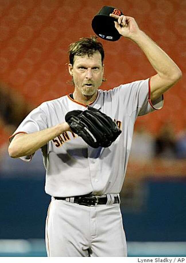 Randy Johnson finds outlet in photography - SFGate