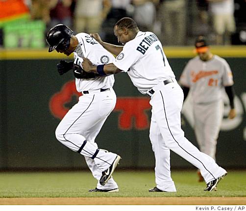 Cesar Izturis (3) of the Seattle Mariners during an extended