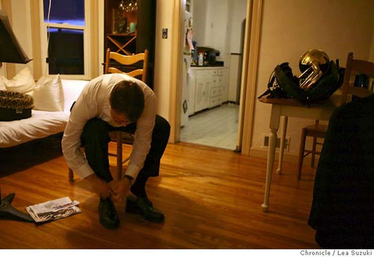 Freelance musicians have violins, will travel