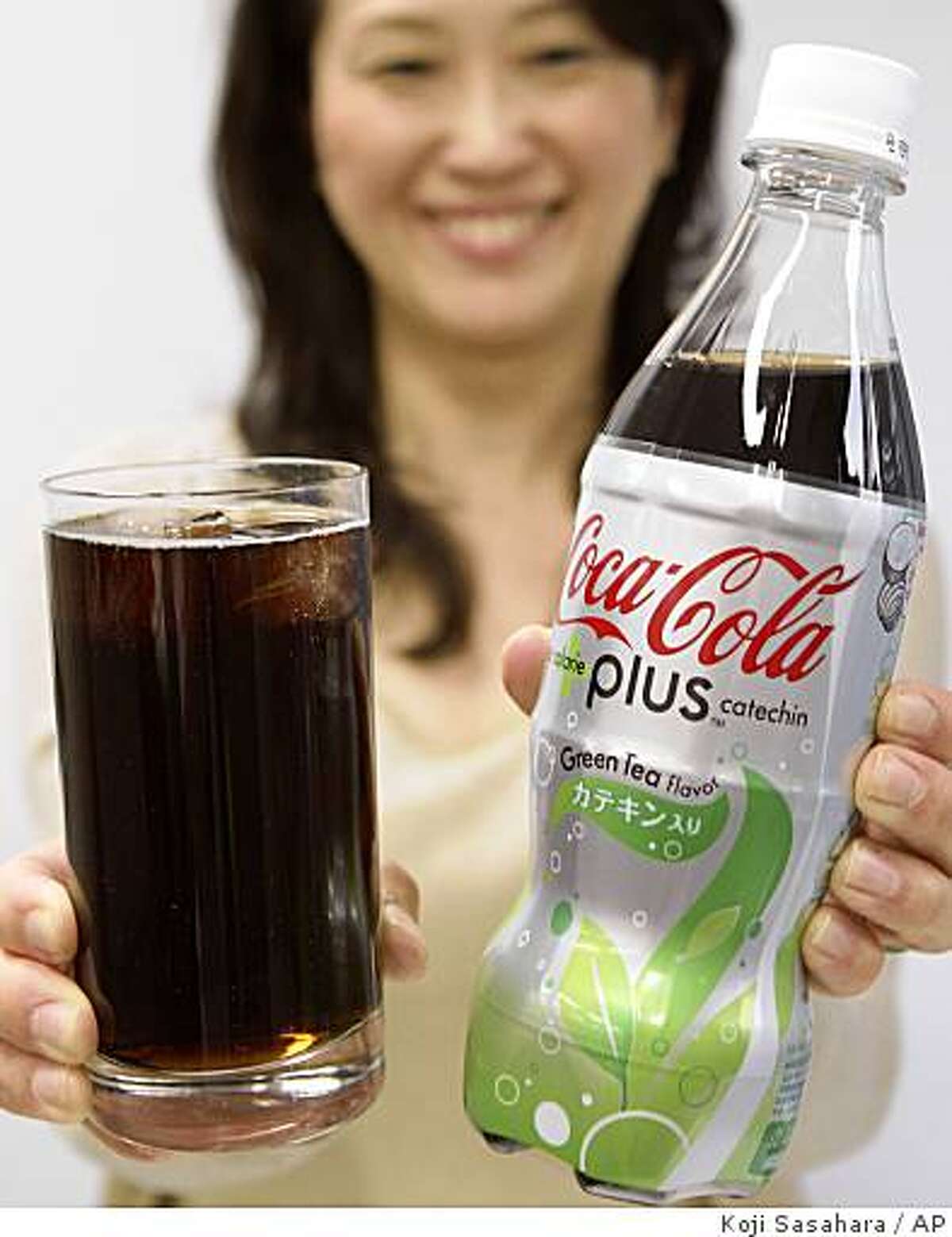 Green tea Coca Cola to debut in Japan