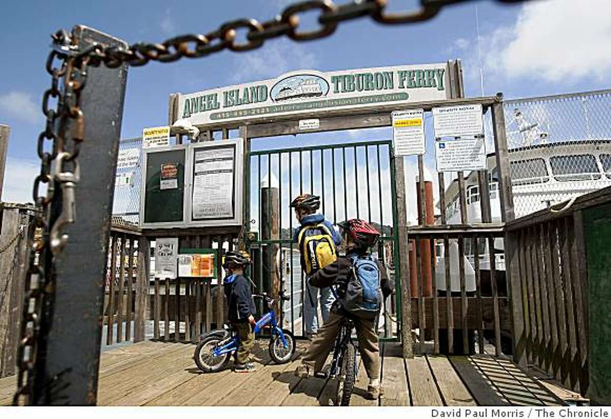 (L-R) Henrik Munson, 3 of Oakland, Max Fritsch, 6 of Oakland and Dominik Polits, 4 of Richmond wait to board the ferry to Angel Island from Tiburon May 29, 2009 in Tiburon, Calif. (Photograph by David Paul Morris/The Chronicle)