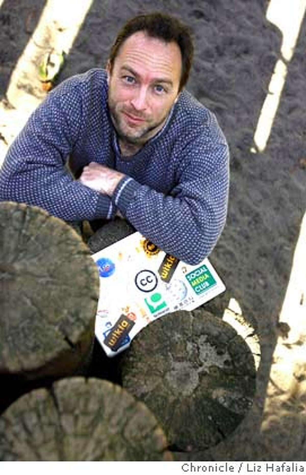 WALES29_035_LH.JPG Jimmy Wales, the founder of Wikipedia Liz Hafalia/The Chronicle/San Francisco/11/29/07 **Jimmy Wales cq Ran on: 11-30-2007 Wikipedia founder Jimmy Wales says a test in Germany might reduce how often the site is sabotaged by pranksters.