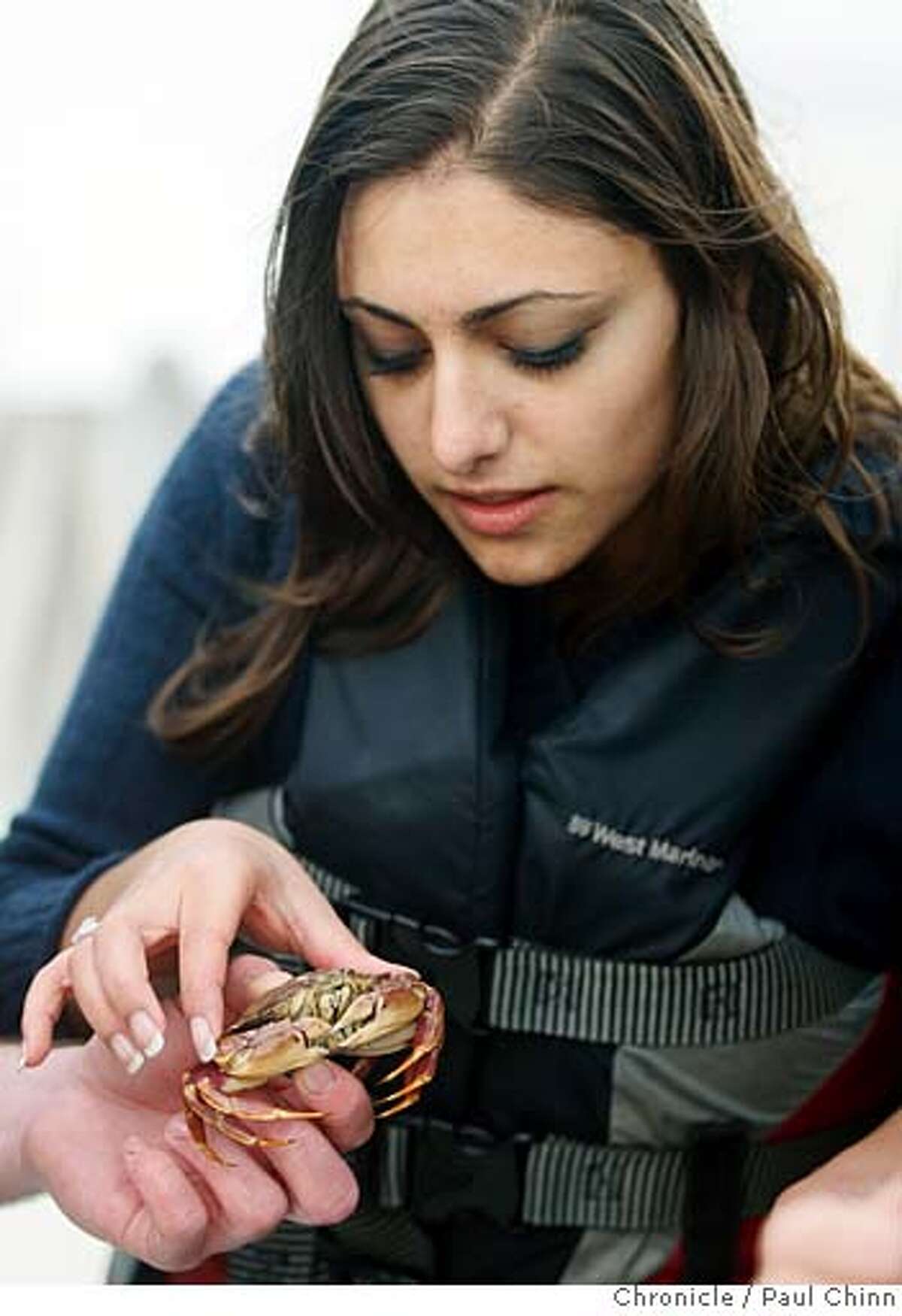 Marine Science Institute gives youths upclose look at oil spill