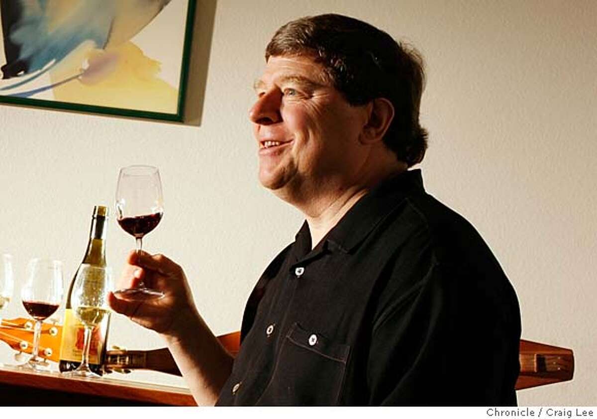 CLARKSMITH02_155_cl.JPG Photo of Clark Smith for a story about how listening to different types of music can have an affect on whether you like or dislike the same glass of wine. on 10/22/07 in Santa Rosa. photo by Craig Lee / The Chronicle MANDATORY CREDIT FOR PHOTOG AND SF CHRONICLE/NO SALES-MAGS OUT